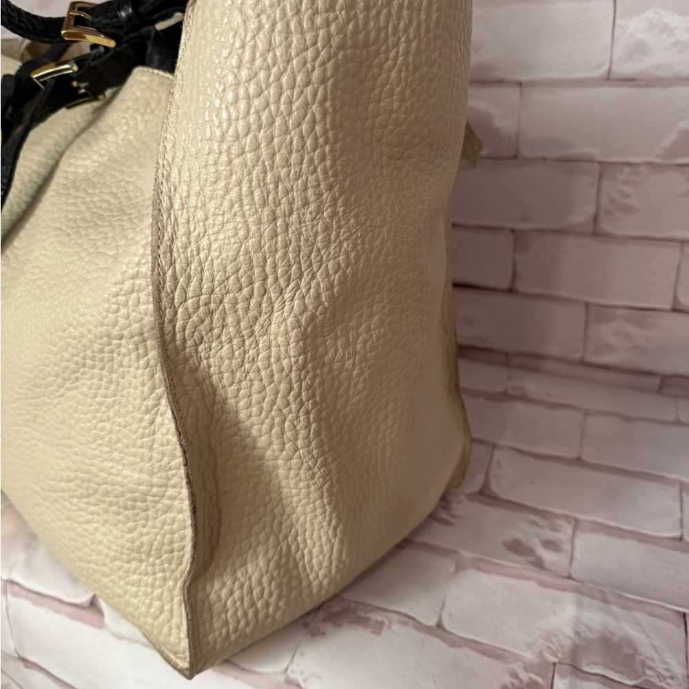 osklen rio de janeiro bag 
Elegant Cream Leather Tote Bag - Picture 5 of 15